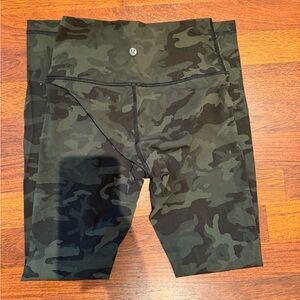 Lululemon Athletica Wonder Under Black Camo Leggings